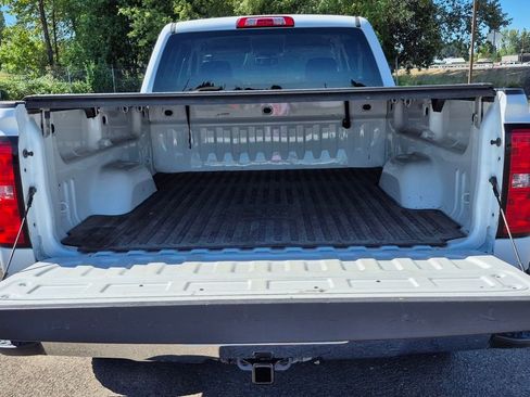 Used 2018 Chevrolet Silverado 1500 LT image 22