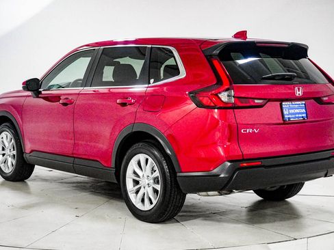 Used 2025 Honda CR-V EX image 6