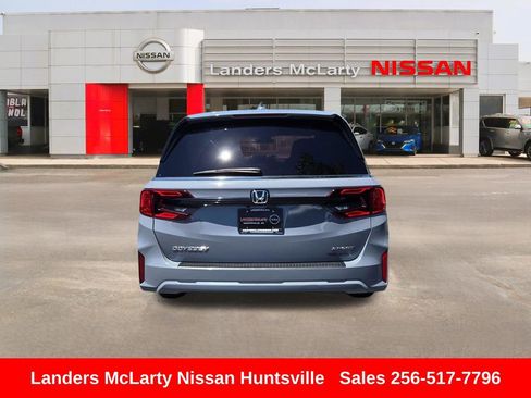 Used 2025 Honda Odyssey Sport-L image 5