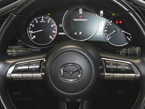 Used 2023 MAZDA MAZDA3 s FWD image 13