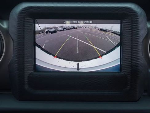 Used 2021 Jeep Wrangler Unlimited Sport S image 28