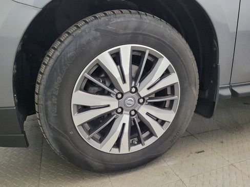 Used 2017 Nissan Pathfinder SL w/ SL Premium Package AWD/4WD image 31