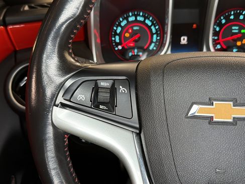 Used 2014 Chevrolet Camaro SS RWD image 26