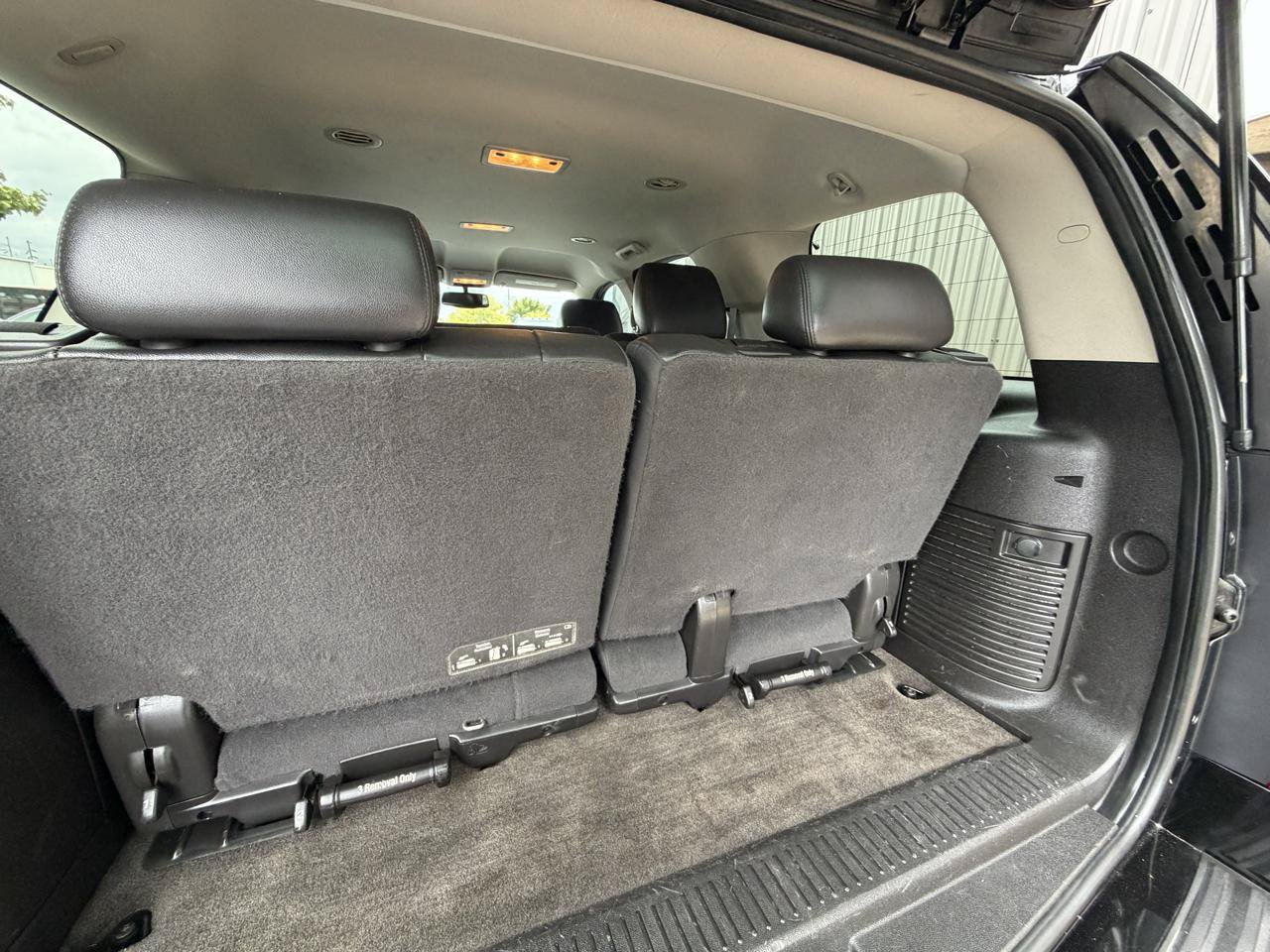 Used 2013 GMC Yukon SLT AWD/4WD image 25