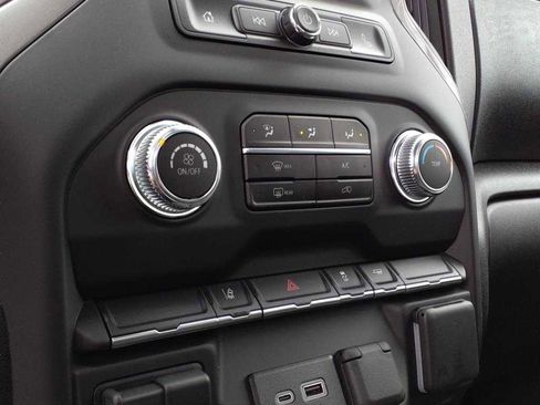 New 2024 GMC Sierra 3500 Pro w/ Convenience Package image 24