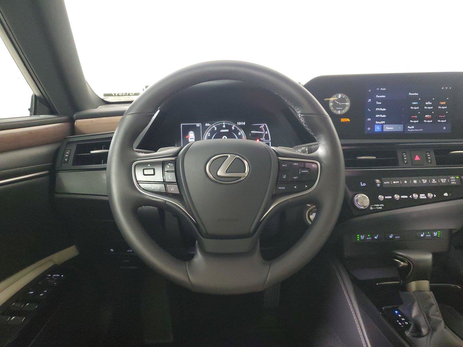 Used 2024 Lexus ES 350 w/ Premium Package FWD image 15