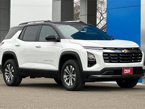 New 2026 Chevrolet Equinox LT w/ Convenience Package II image 2