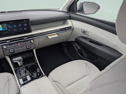 New 2026 Hyundai Tucson SE image 21