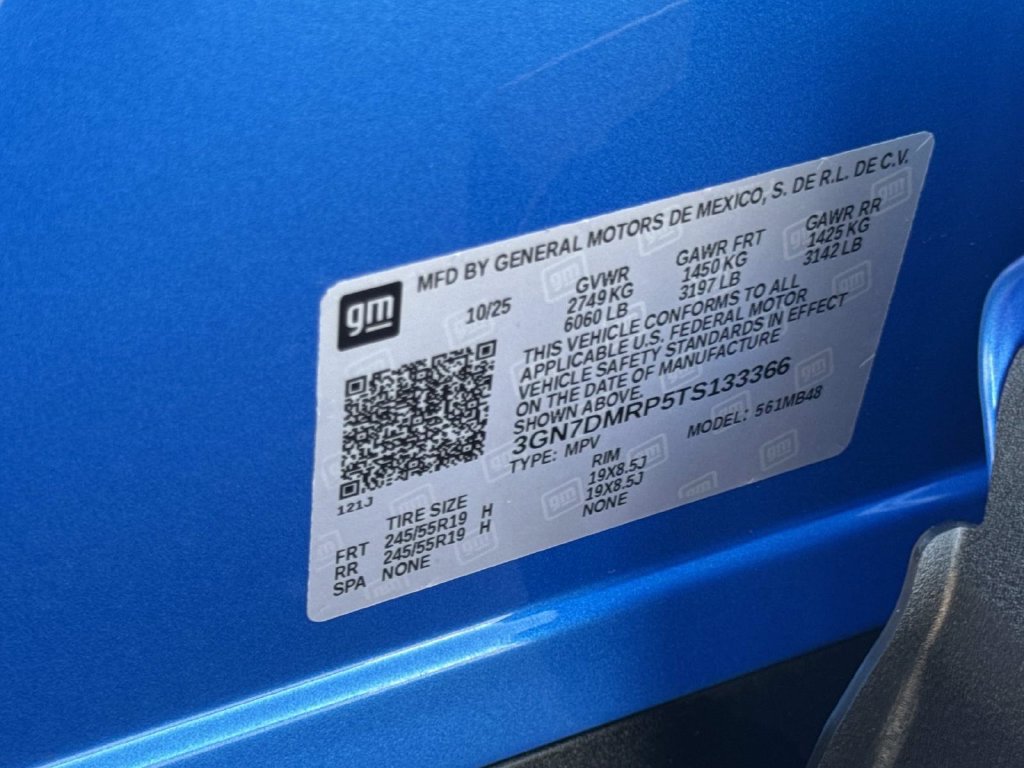 Used 2026 Chevrolet Equinox EV LT FWD image 27