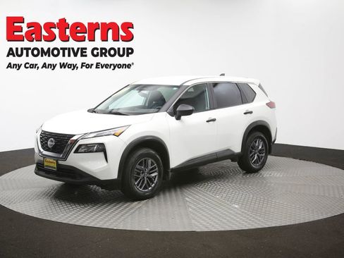 Used 2023 Nissan Rogue S AWD/4WD image 56