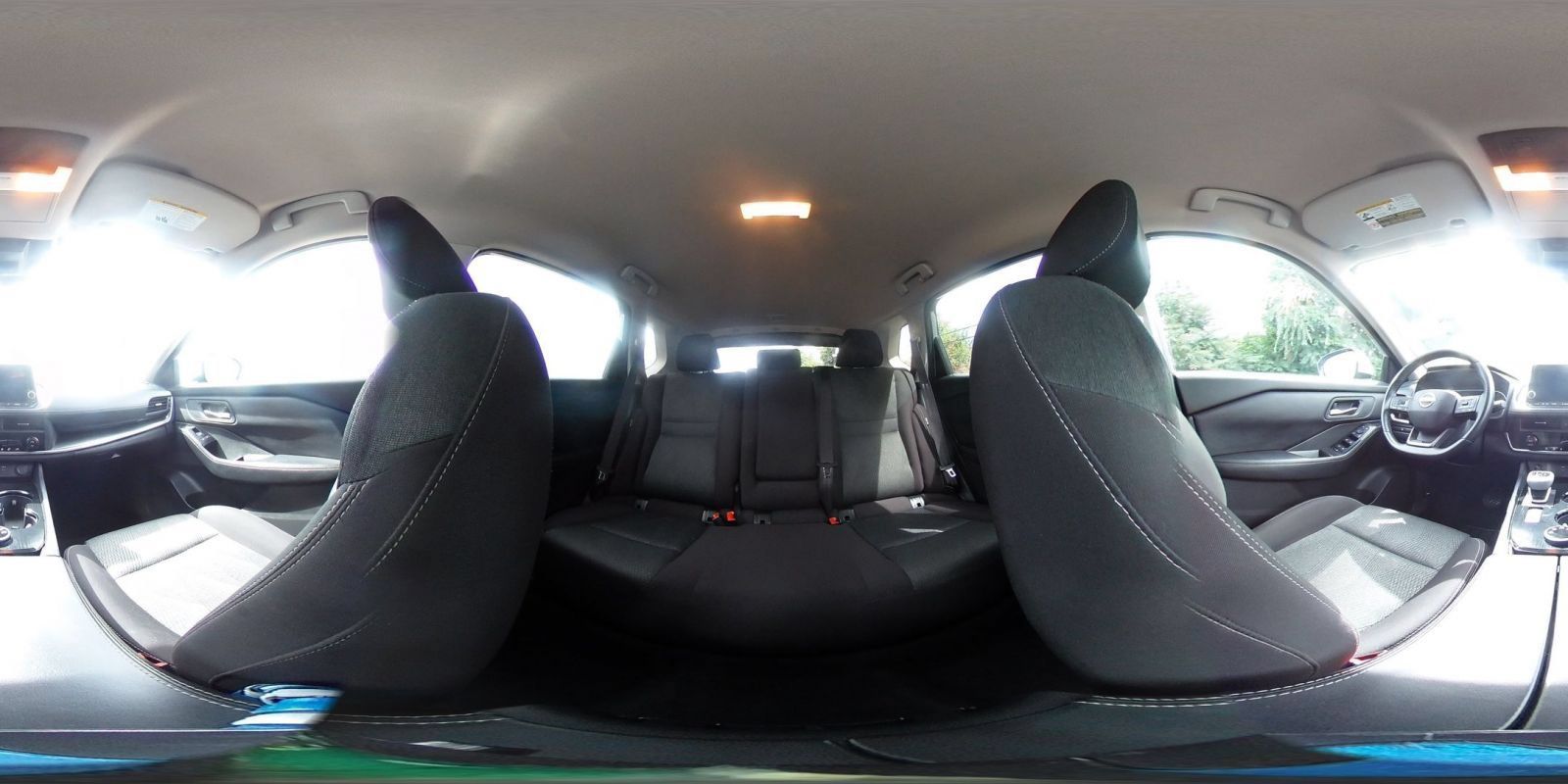 Used 2025 Nissan Rogue SV AWD/4WD image 43