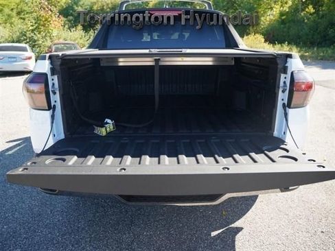 New 2025 Hyundai Santa Cruz Limited image 7