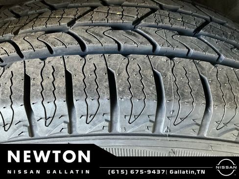 Used 2021 Ford Expedition XLT AWD/4WD image 24
