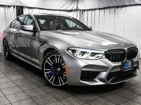 Used 2019 BMW M5 w/ Executive Package image 3