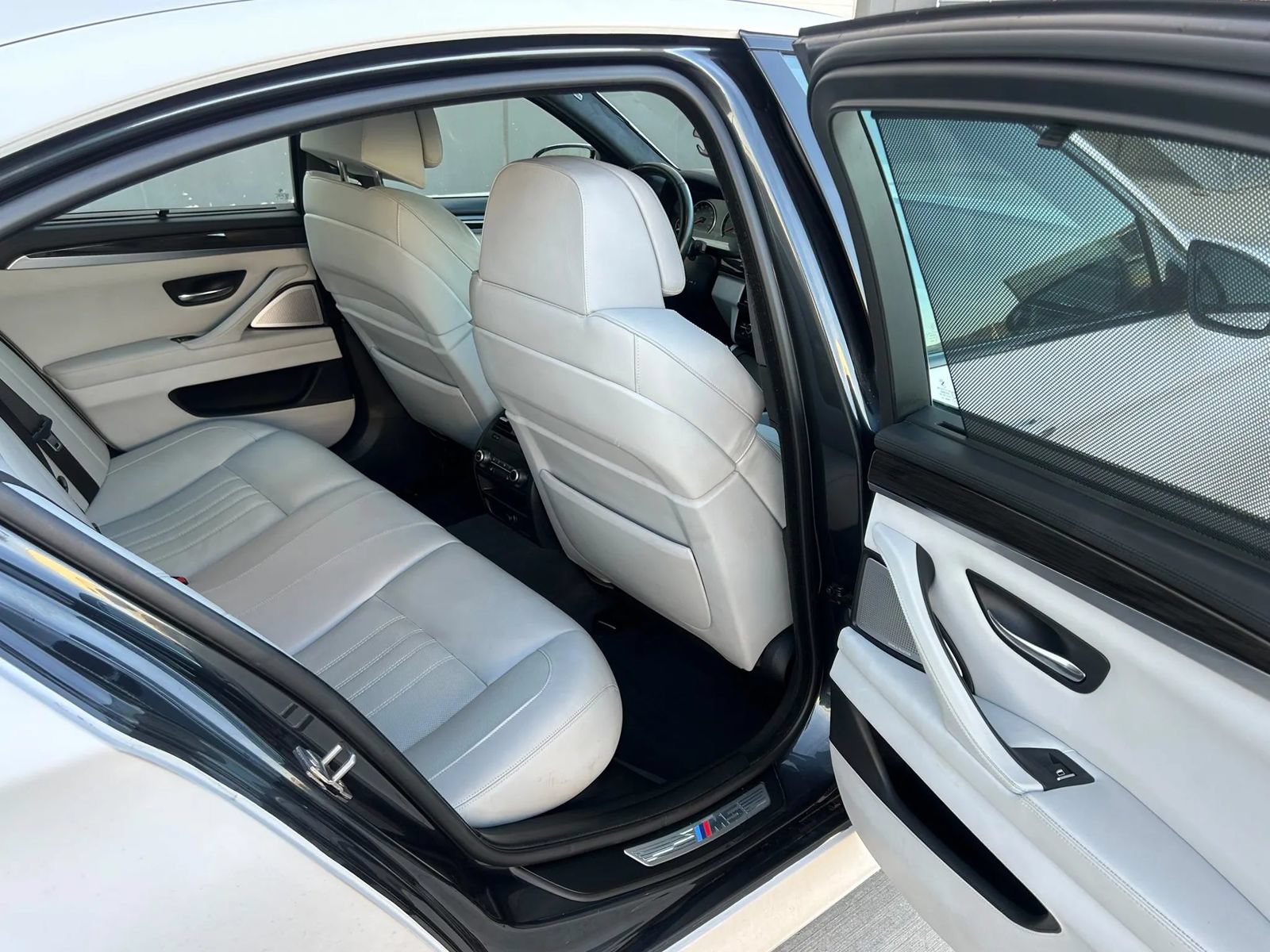 Used 2013 BMW M5 RWD image 13