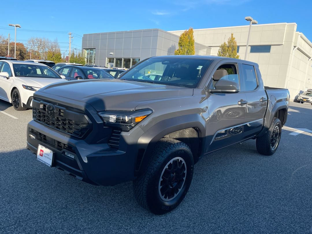 Certified 2026 Toyota Tacoma TRD Off-Road AWD/4WD image 13