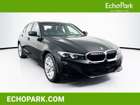 Used 2025 BMW 330i Sedan RWD image 1