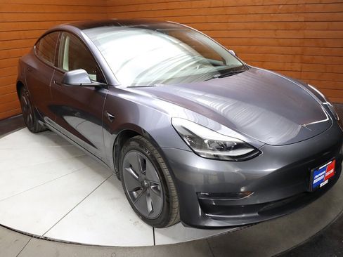 Used 2023 Tesla Model 3 Standard Range image 63