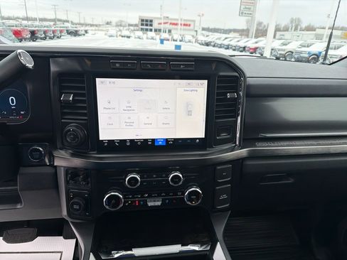 Used 2024 Ford F350 Lariat w/ Lariat Ultimate Package image 17
