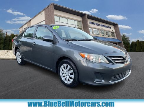 Used 2013 Toyota Corolla LE image 1