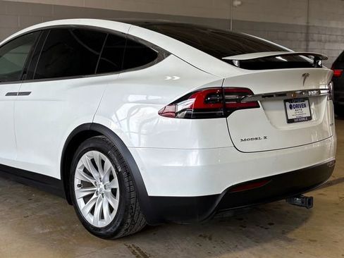 Used 2017 Tesla Model X 100D image 14