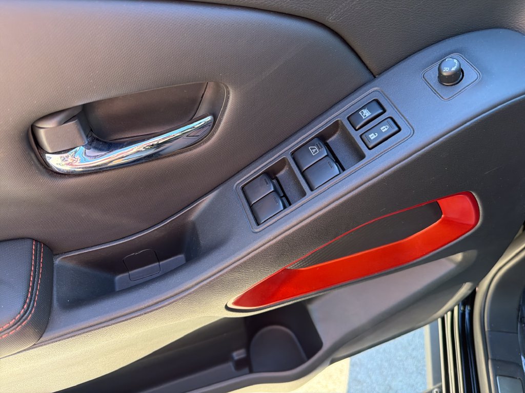 Used 2022 Nissan Frontier Pro-X RWD image 17