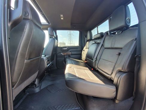 Used 2020 Chevrolet Silverado 3500 High Country w/ Technology Package AWD/4WD image 12
