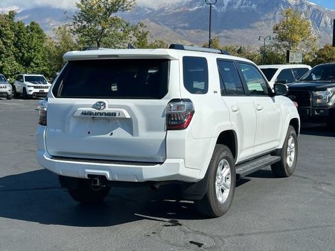 Used 2023 Toyota 4Runner SR5 Premium AWD/4WD image 3
