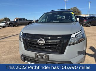 Used 2022 Nissan Pathfinder SL w/ SL Premium Package video 2
