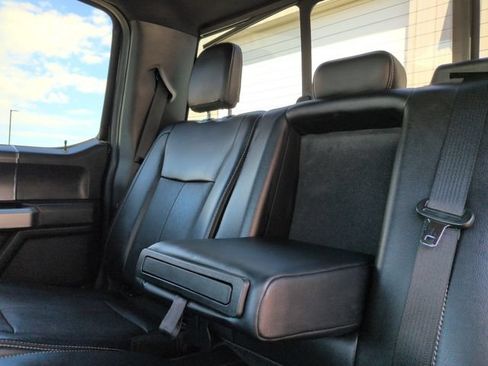 Used 2020 Ford F150 Lariat w/ Equipment Group 502A Luxury AWD/4WD image 26
