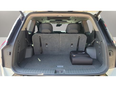 Used 2024 Kia EV9 Land AWD/4WD image 43