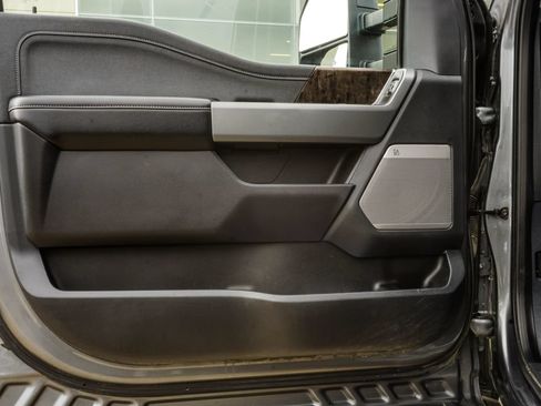 Used 2024 Ford F250 Lariat AWD/4WD image 35
