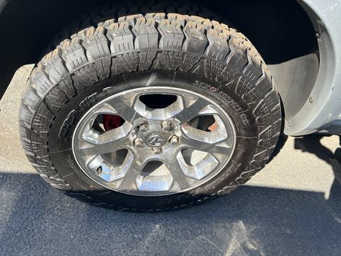 Used 2018 RAM 1500 Laramie w/ Protection Group AWD/4WD image 22