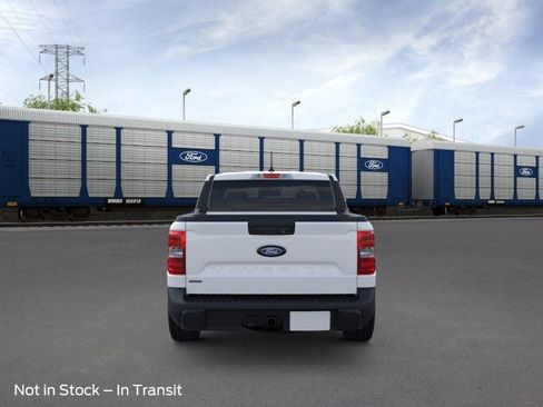 New 2026 Ford Maverick XLT FWD image 5