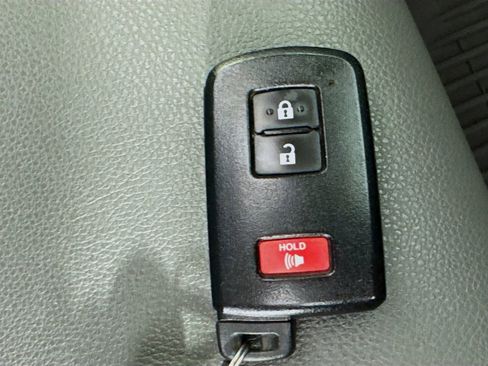 Used 2021 Toyota 4Runner SR5 Premium w/ Moonroof Package AWD/4WD image 38