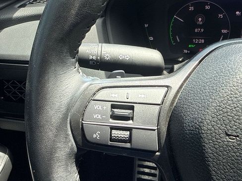 Used 2025 Honda Accord Sport image 23