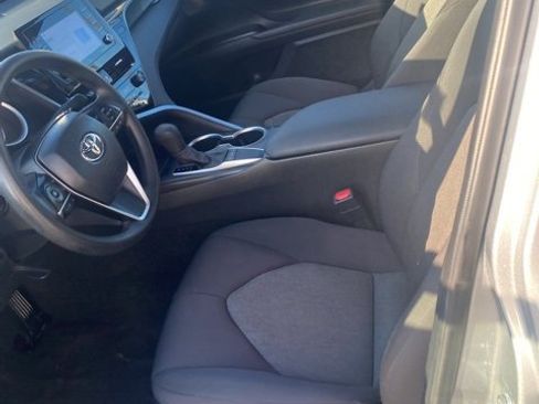 Used 2024 Toyota Camry LE image 16