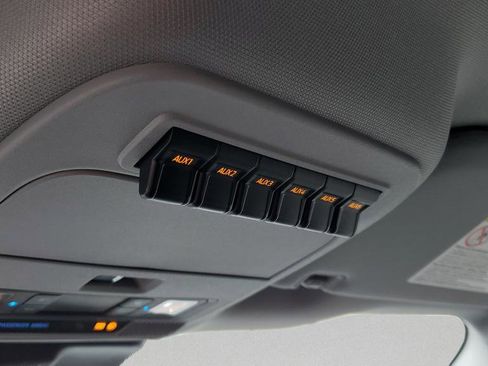 New 2026 Ford F250 XLT w/ 360-Degree Camera Package AWD/4WD image 29