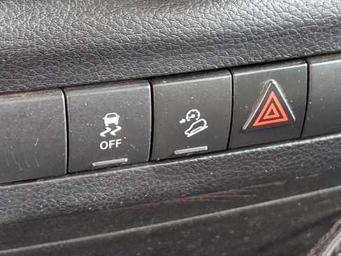 Used 2015 Jeep Wrangler Sport AWD/4WD image 23