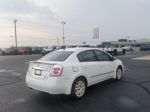 Used 2011 Nissan Sentra 2.0 S FWD image 5