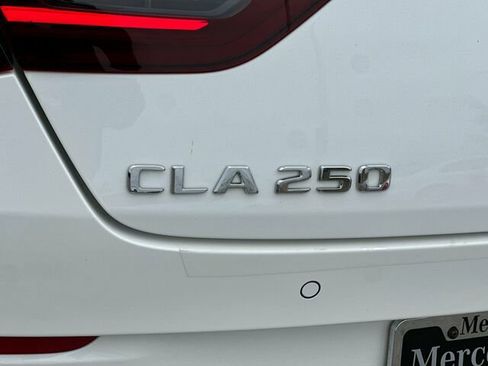 Used 2025 Mercedes-Benz CLA 250 4MATIC image 35