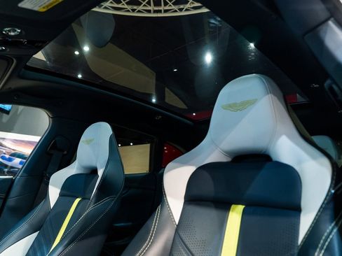 Used 2023 Aston Martin DBX 707 image 41