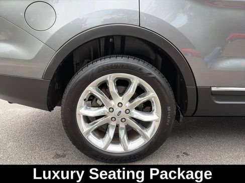Used 2014 Ford Explorer Limited w/ Equipment Group 301A AWD/4WD image 14