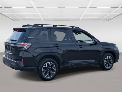 Certified 2025 Subaru Forester Premium w/ Convenience Package #2 AWD/4WD image 7