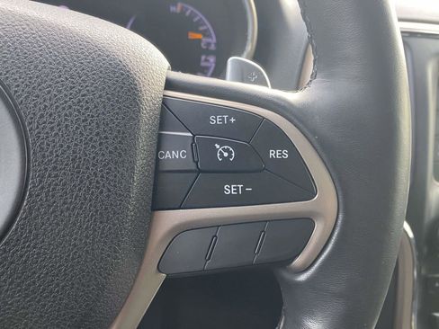 Used 2016 Jeep Grand Cherokee Laredo image 20