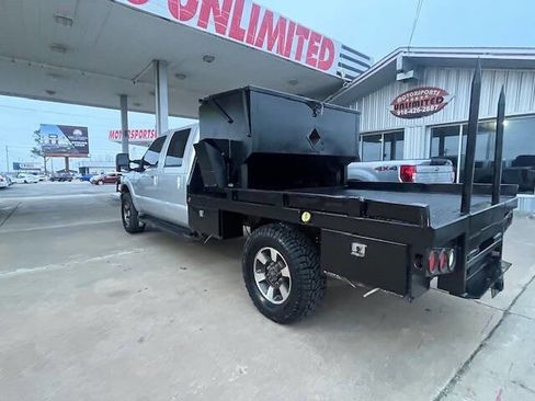 Used 2014 Ford F350 Lariat w/ Lariat Interior Package image 5