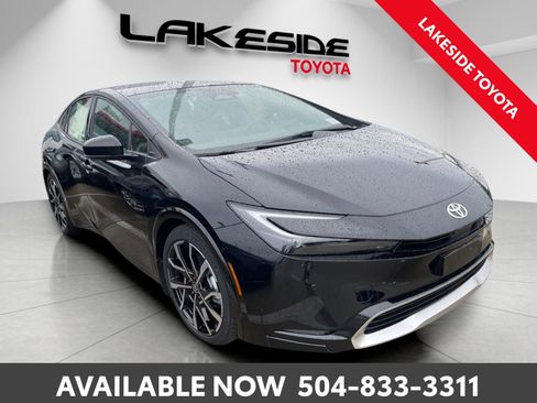 New 2026 Toyota Prius Plug-In Hybrid image 3