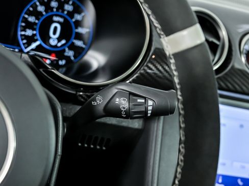 Used 2020 Ford Mustang Shelby GT500 w/ Carbon Fiber Track Pack RWD image 28