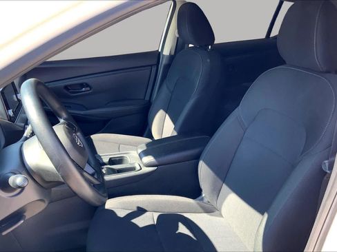 Used 2025 Nissan Sentra S FWD image 8
