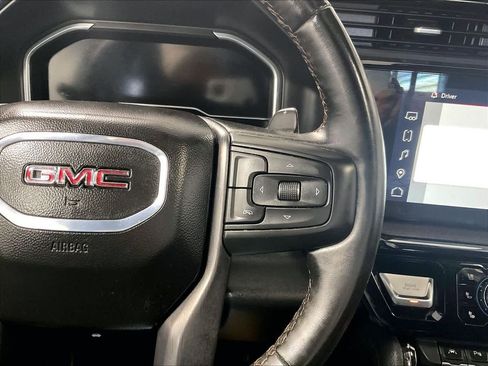 Used 2024 GMC Sierra 1500 AT4 w/ Technology Package AWD/4WD image 38